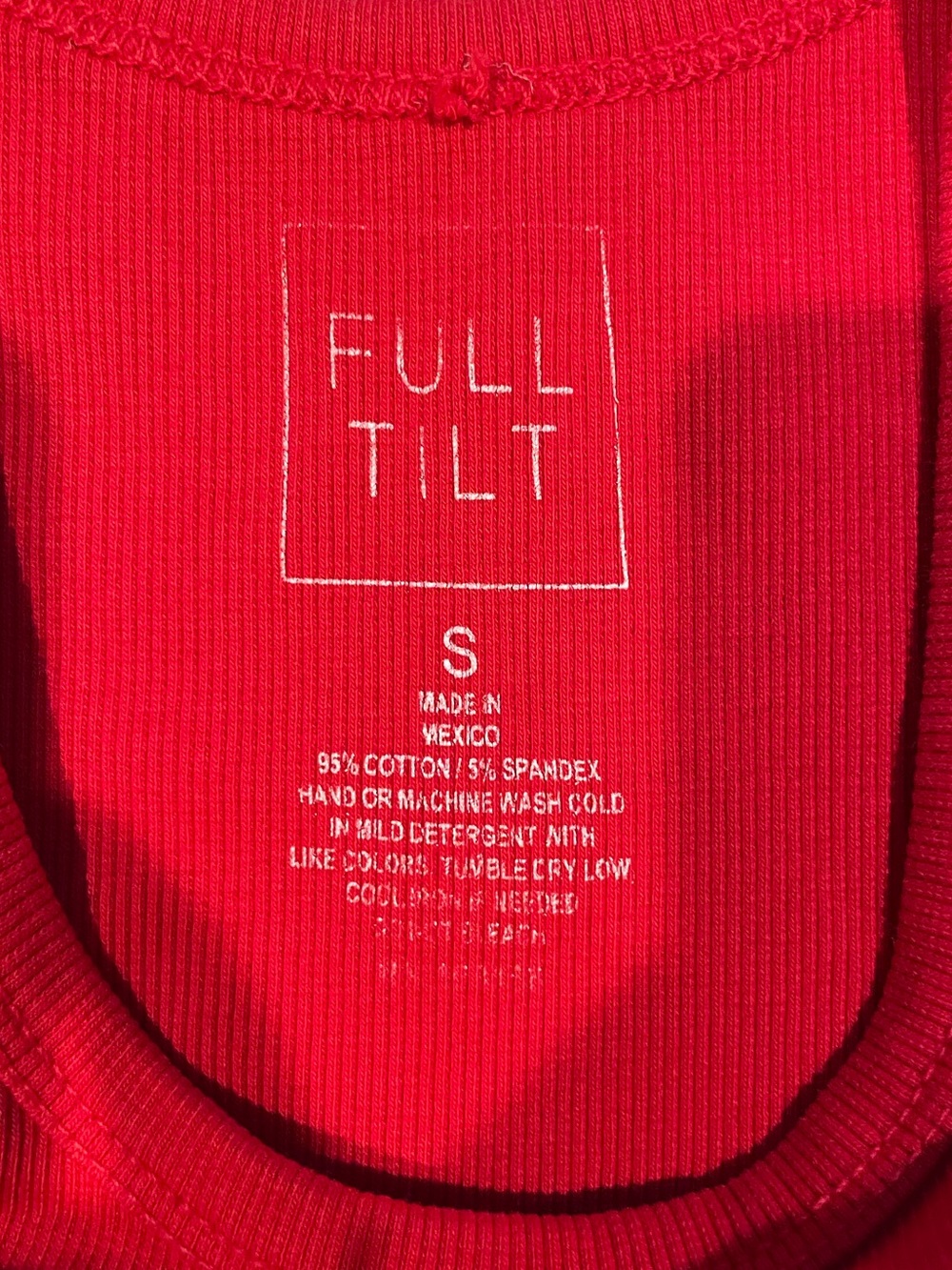 Full Tilt Bright Red Ribbed Tank - Picture 3 of 3